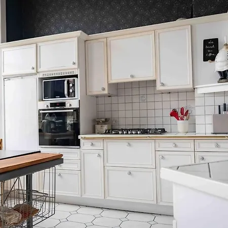 Le Secret Du Coffre Apartman *