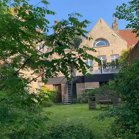 Le Secret Du Coffre Apartman